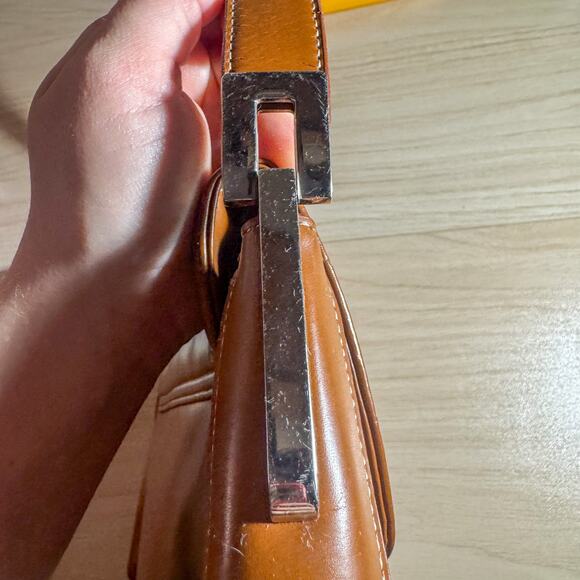 Y2K THE LIMITED Patent Leather Shoulder Bag | Caramel Brown Baguette Purse - Picture 7 of 11